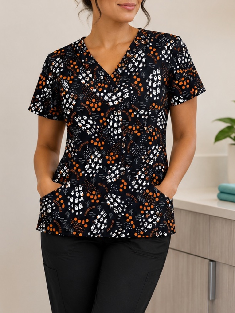 NWT Women’s Small Boo Buds Halloween Print I Love Scrubs Scrub Top